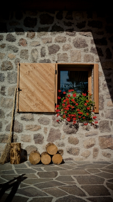 Madera casa piso ventana