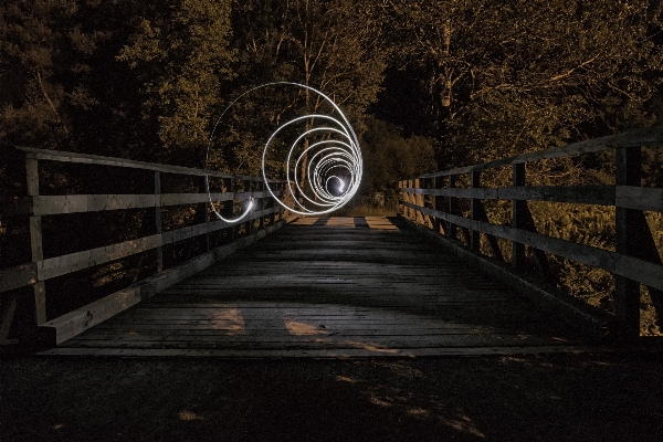 Zdjęcie światło noc słoneczne tunel