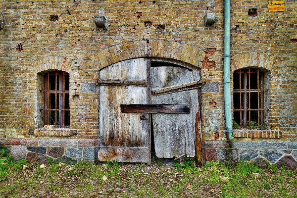 Wood house window building Photo