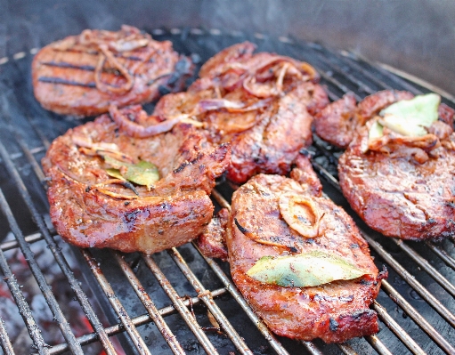 Foto Piring makanan memasak menghasilkan