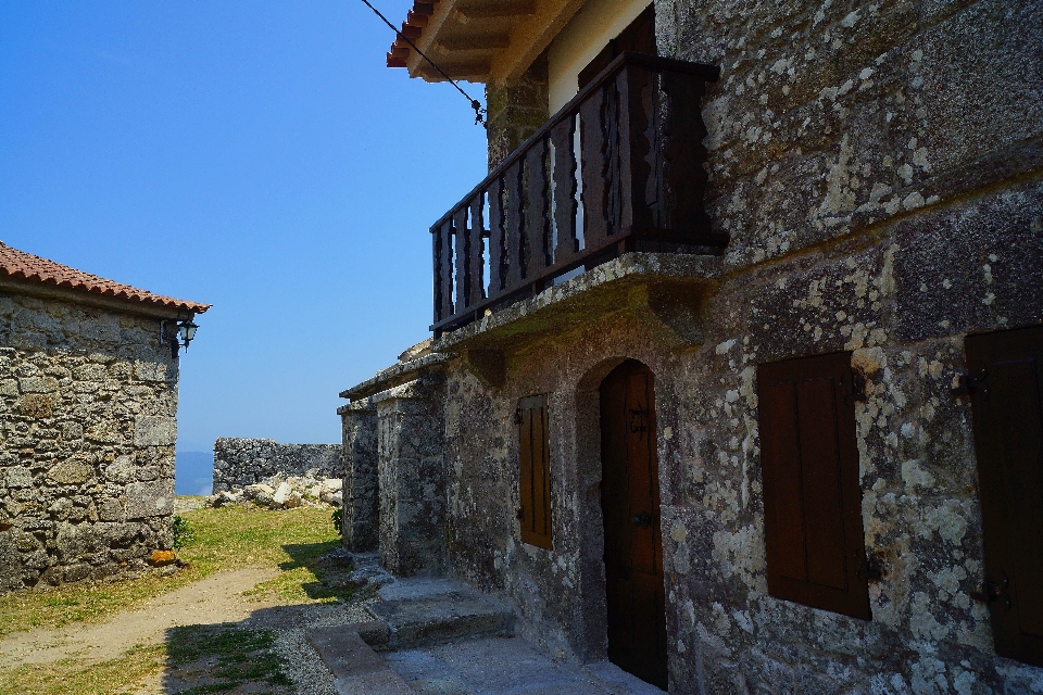 Paisagem casa cidade prédio