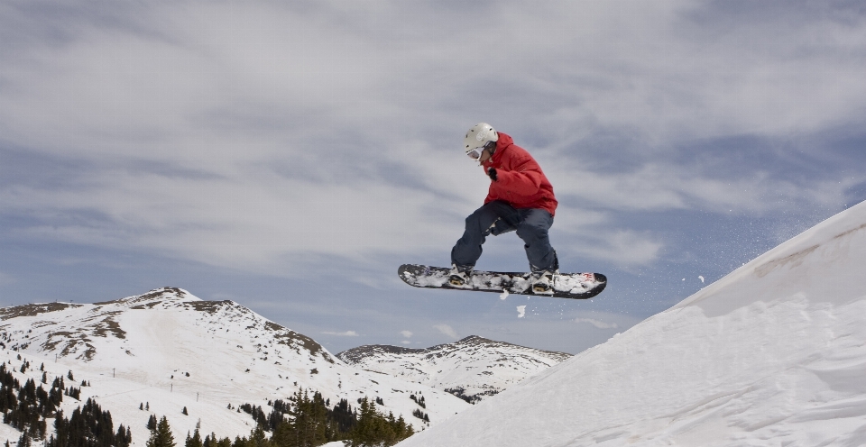 Berg schnee winter springen