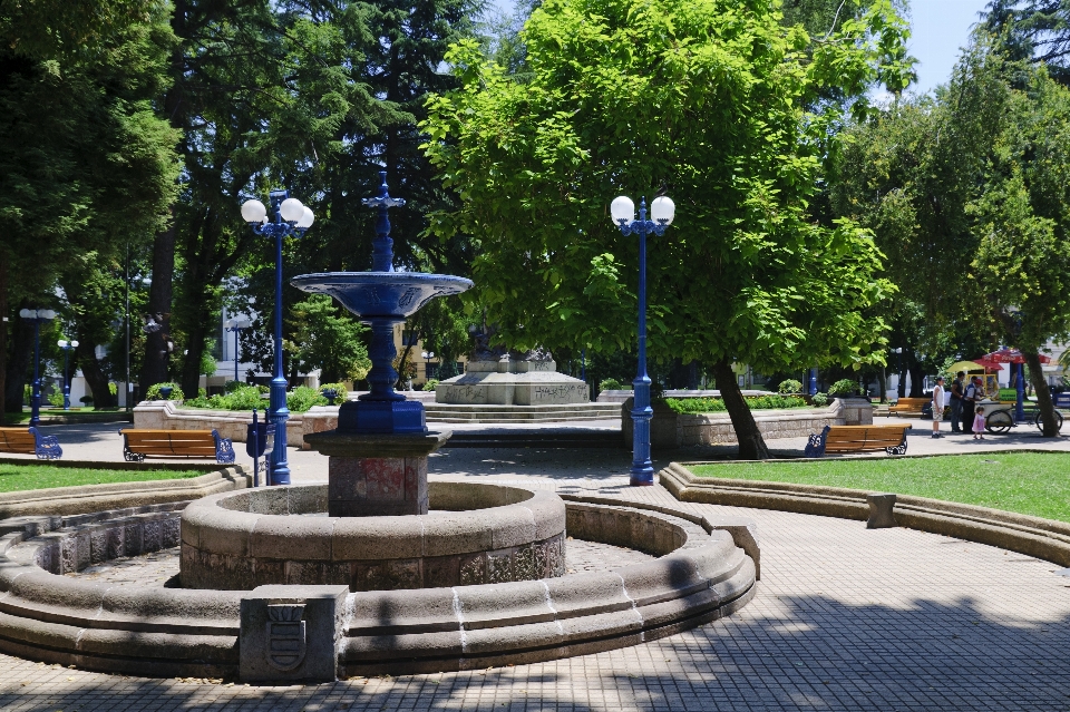 City recreation plaza park