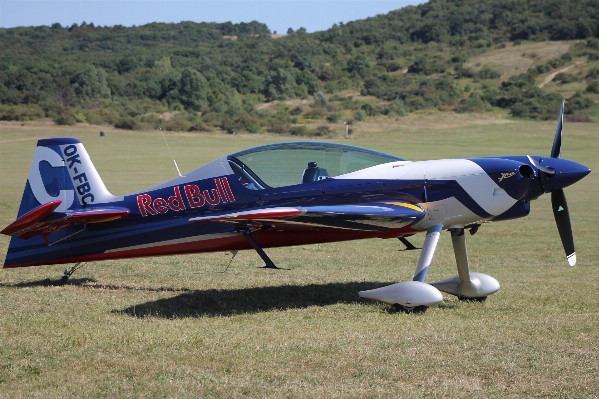 Wing fly airport airplane Photo