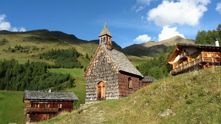 Foto Paisagem natureza montanha prédio