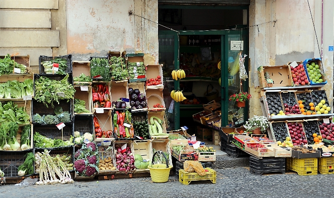 Road street fruit flower Photo