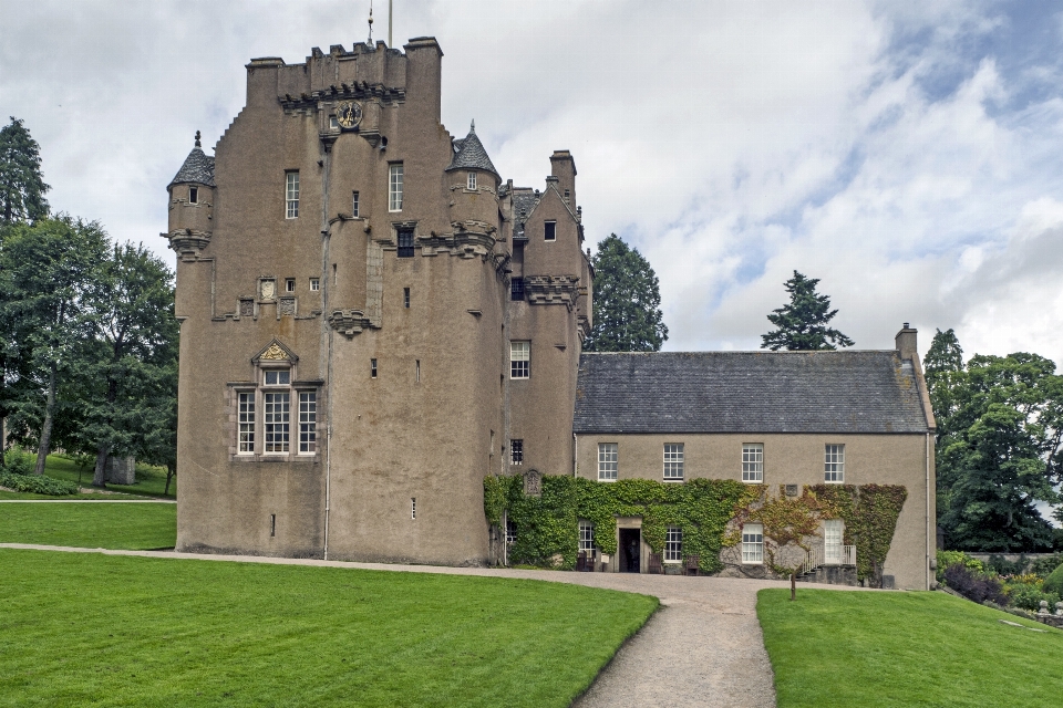 Edificio chateau
 castello luoghi di interesse
