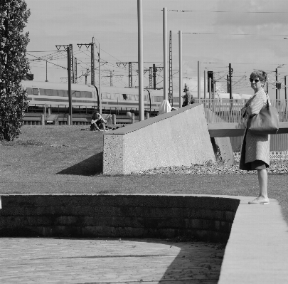 Foto Bianco e nero
 passerella strada