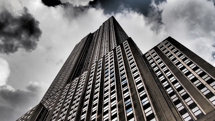 Foto Preto e branco
 arquitetura céu prédio