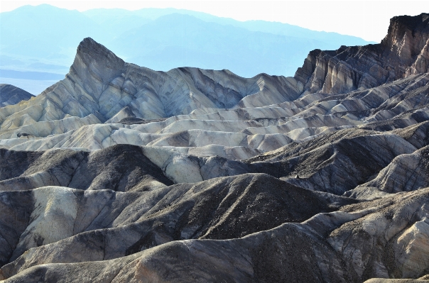 Foto Lanskap pasir rock gurun
