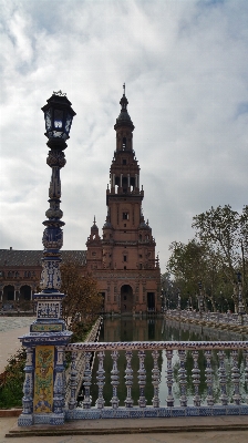 Photo Château
 palais monument statue