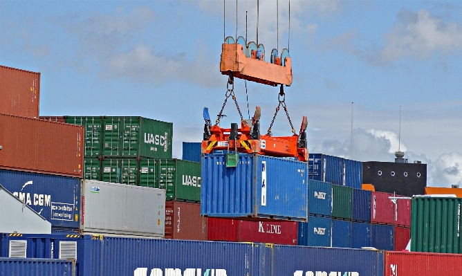 Ship transport vehicle mast Photo