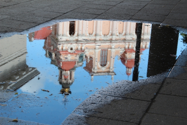 Water wall asphalt reflection Photo