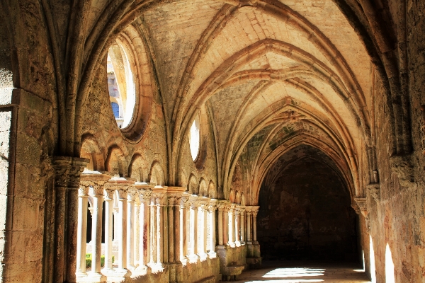 Architecture building arch pillar Photo