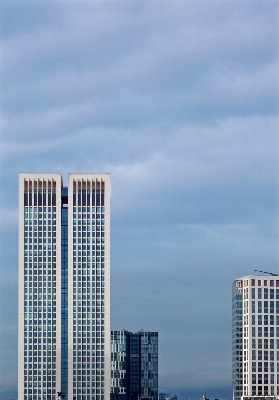 Foto Cakrawala arsitektur langit kaki