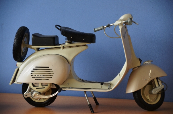 Model italy scooter oldtimer Photo