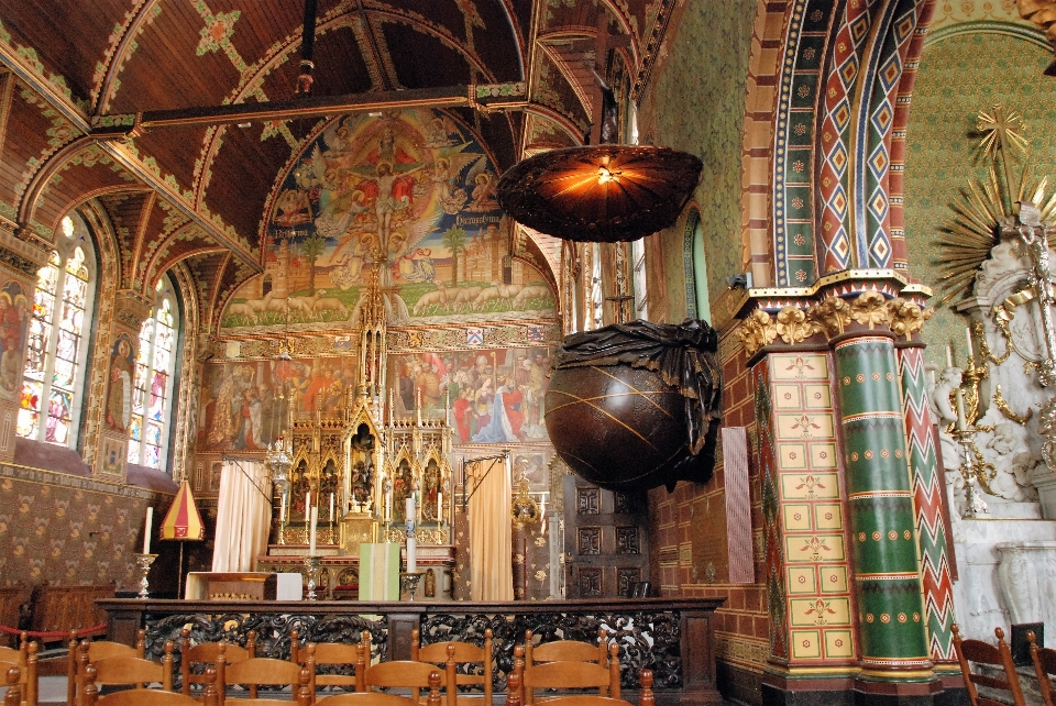 Bâtiment religion église cathédrale