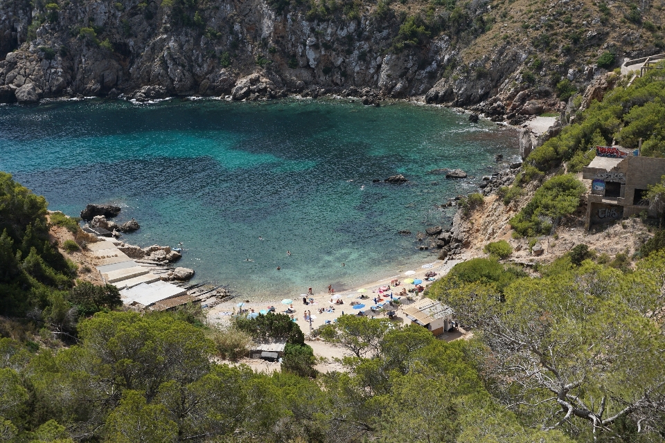 Plage mer côte falaise