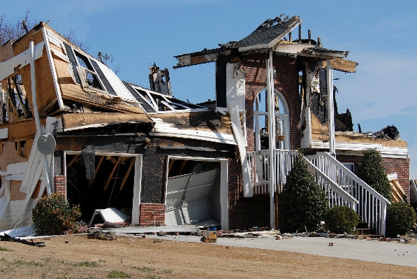 Structure house building home Photo