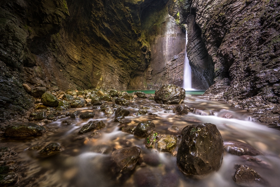 Agua naturaleza exterior rock