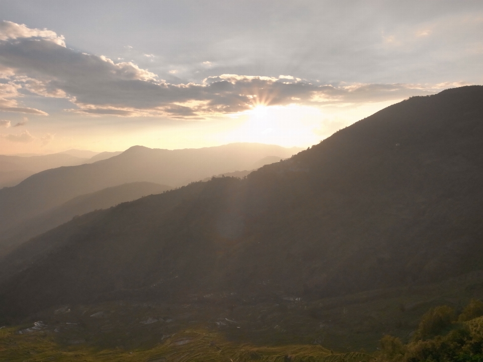 Lanskap alam gurun
 gunung