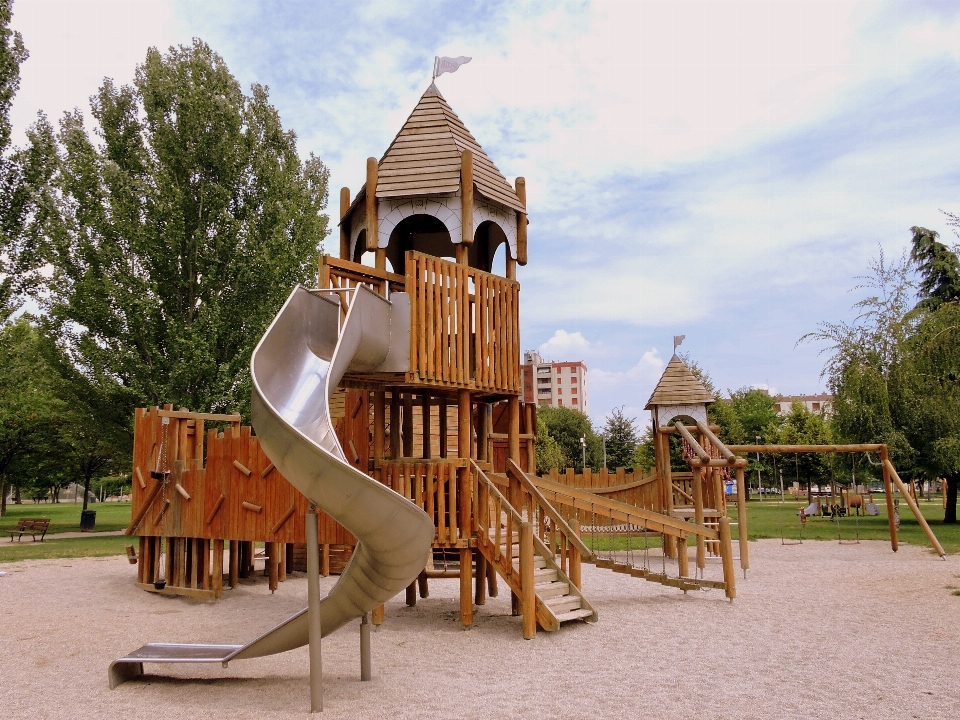 Himmel holz spiel spielen