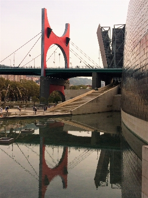 Die architektur brücke transport betrachtung Foto