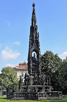 Building monument statue tower Photo