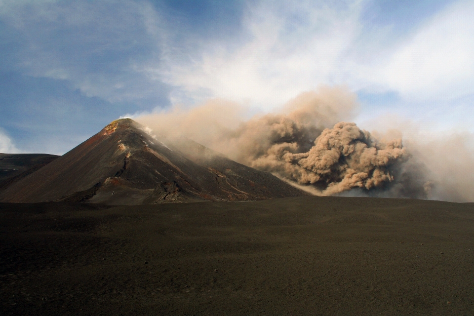 Lanskap alam rock gunung