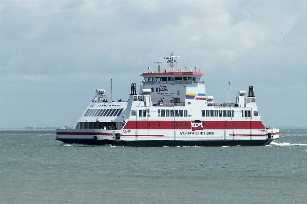 Sea boat crossing ship Photo