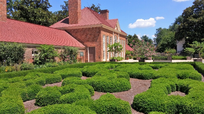 Farm lawn mansion home Photo