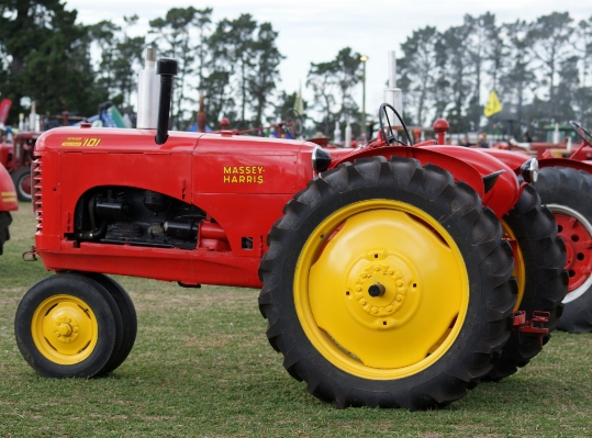 Tractor wheel farming vehicle Photo