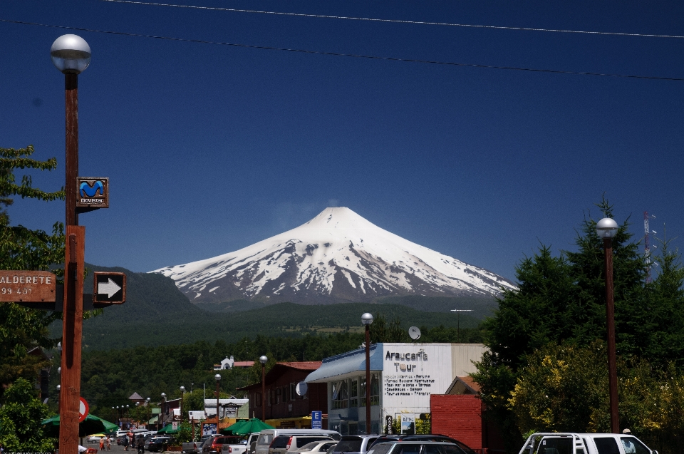 山 雪 山脈
 ニコン
