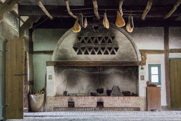 建物 喫煙 暖炉 懐かしさ 写真