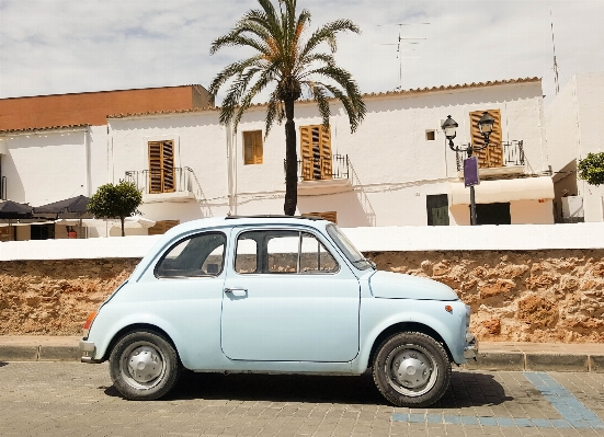 Car vehicle fiat 500 oldtimer Photo