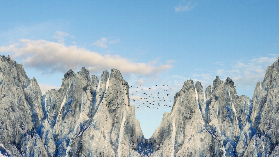 Paesaggio natura selvaggia
 montagna nevicare