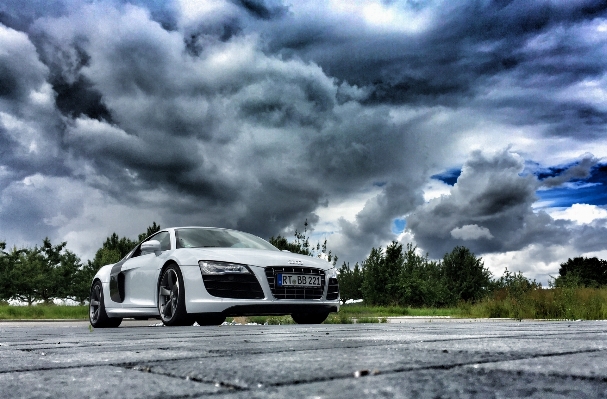 Sky car wheel rain Photo