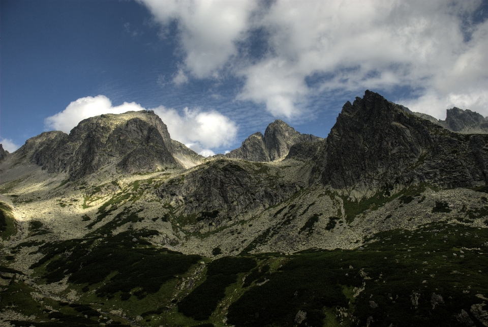 Paesaggio natura rock selvaggia
