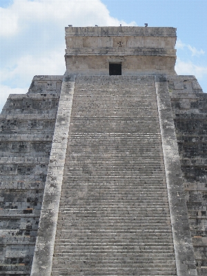 Monument travel tower pyramid Photo