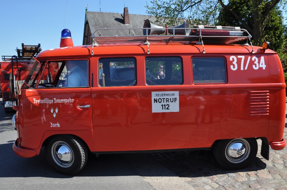 Car volkswagen van old