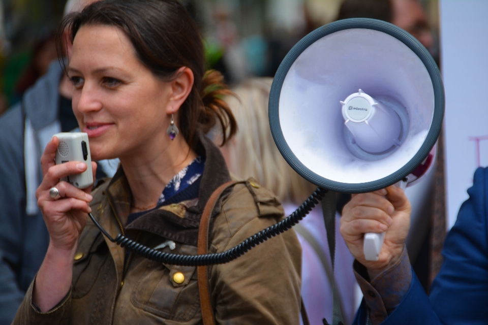 Person instrument communication speaker