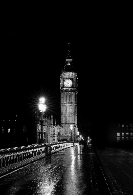 Foto Leggero bianco e nero
 architettura ponte