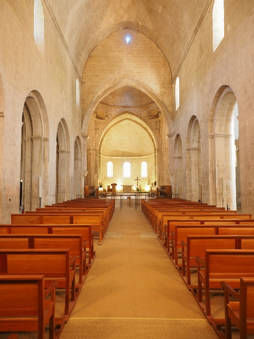 Arquitetura prédio frança igreja