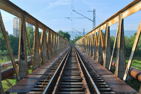 Foto Caminho acompanhar estrada de ferro ponte