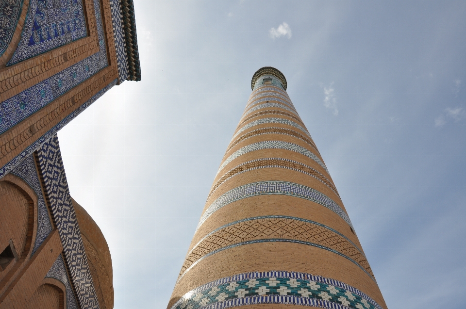 Turm farbe wahrzeichen blau