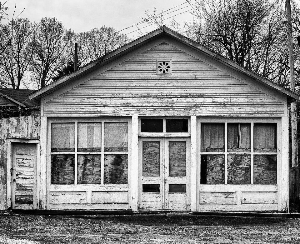 Paisaje exterior en blanco y negro
 arquitectura