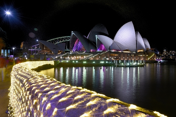 Foto Paisagem água noite prédio