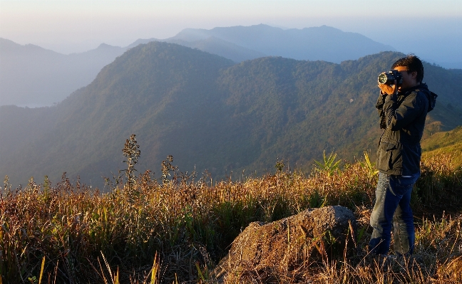 Foto Homem paisagem natureza ar livre