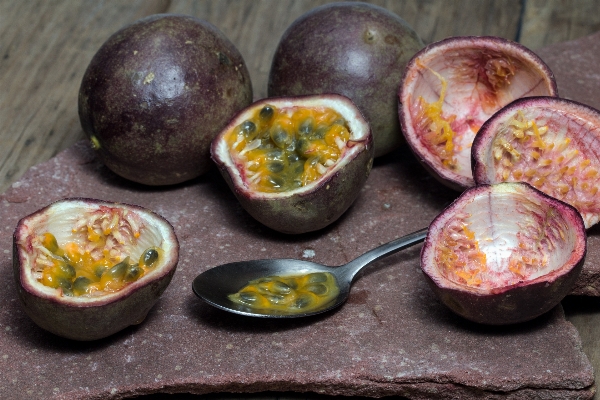 Foto Tanaman buah makanan menghasilkan