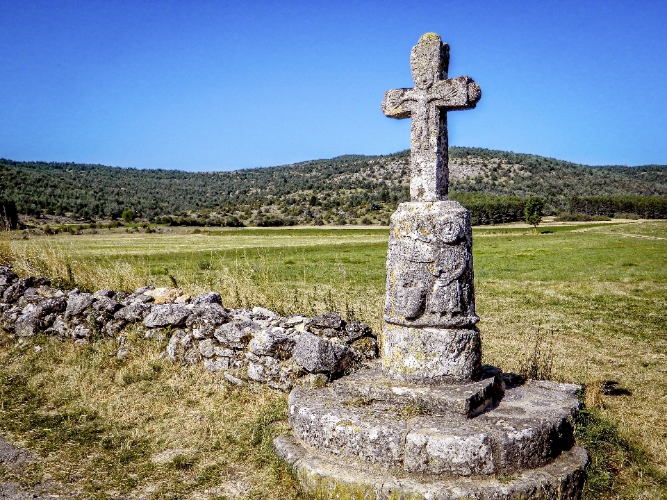 ścieżka rock pomnik statua